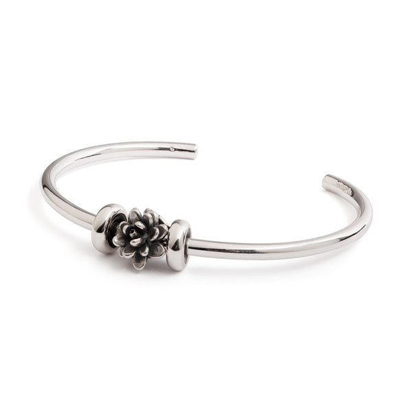 Water Lily of July Bangle
