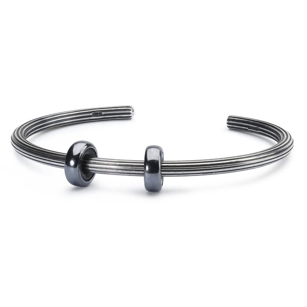 Star Bangle with 2 x Silver Oxidized Spacers - BOM Bangle